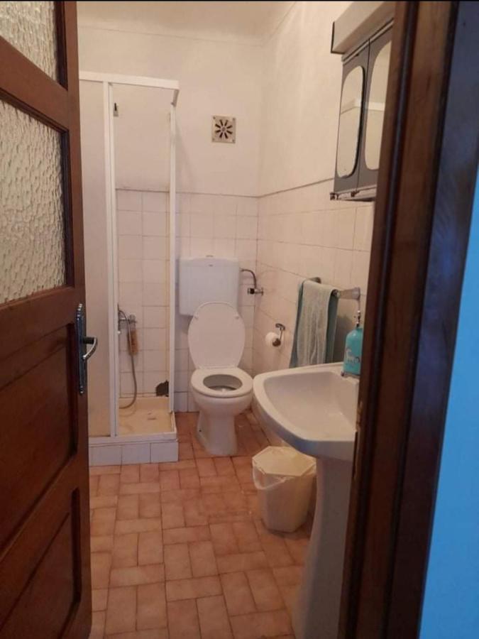 Rose Street House Apartment อังกรา ดู เอโรอิสโม ภายนอก รูปภาพ