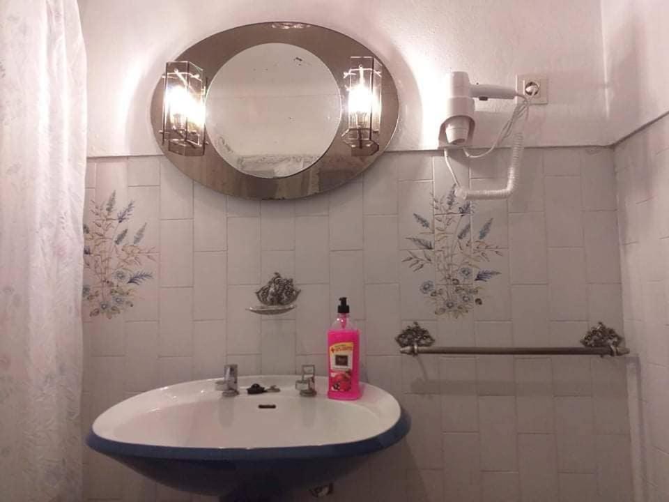 Rose Street House Apartment อังกรา ดู เอโรอิสโม ภายนอก รูปภาพ